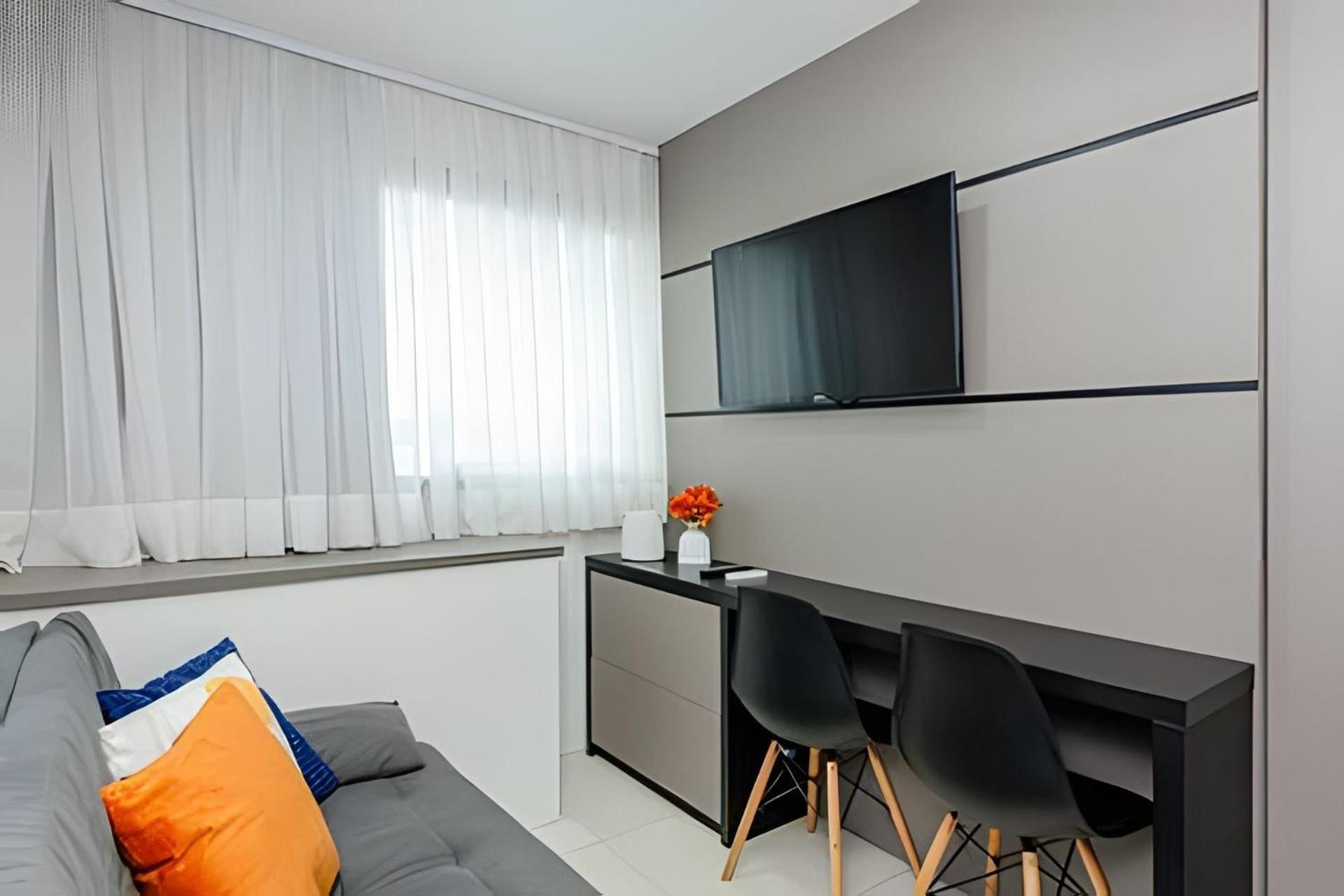 7th Avenue - Urooms Apartment