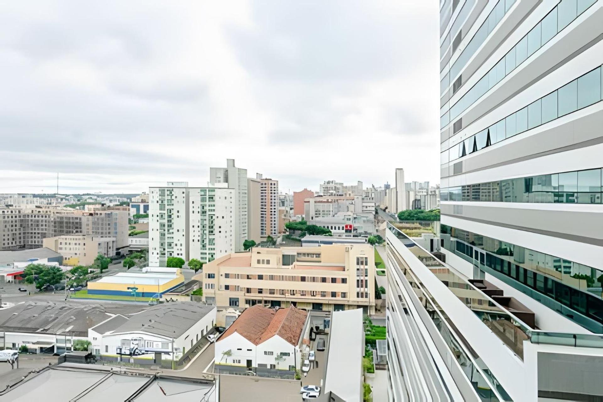 7th Avenue - Urooms Apartment *